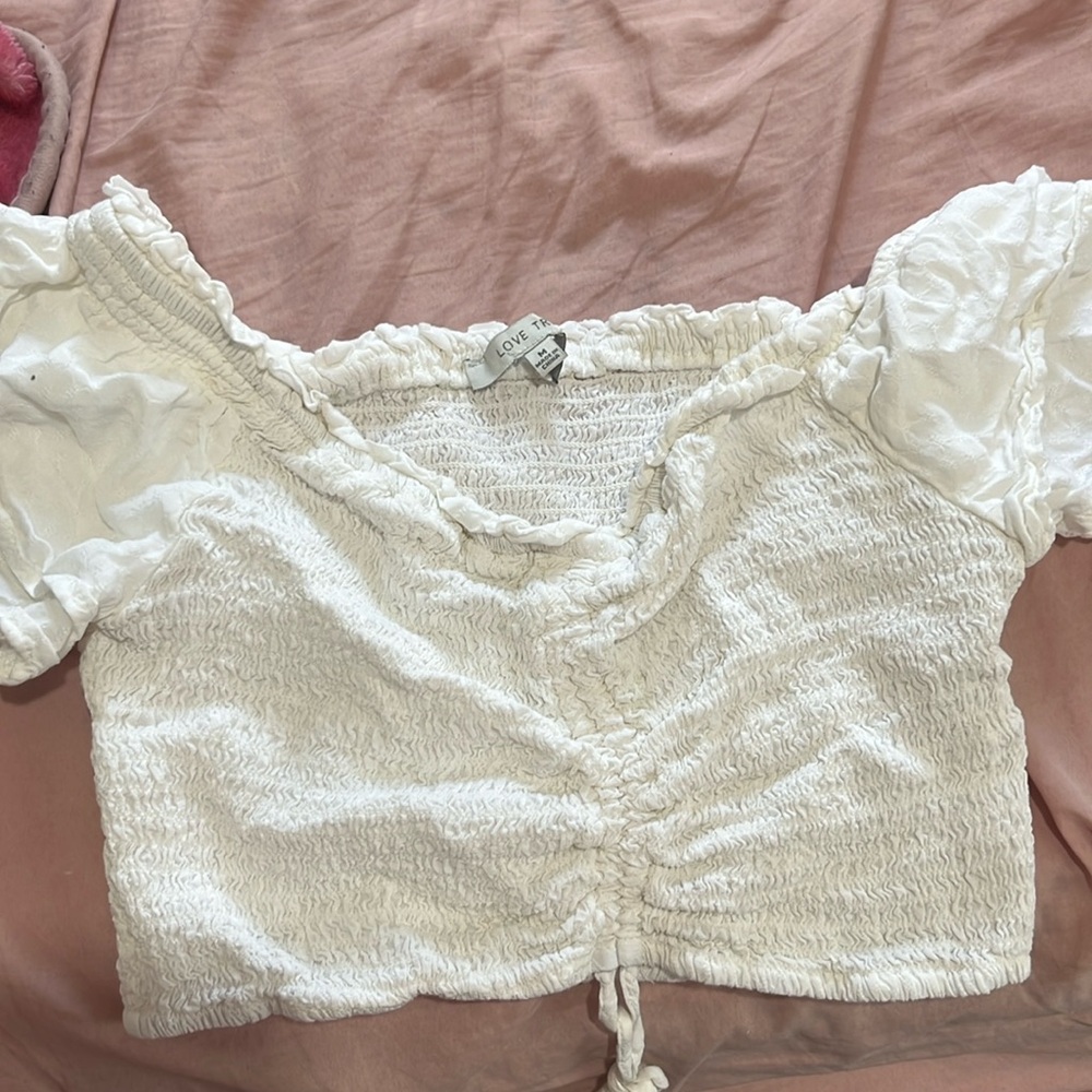 Love tree crop top